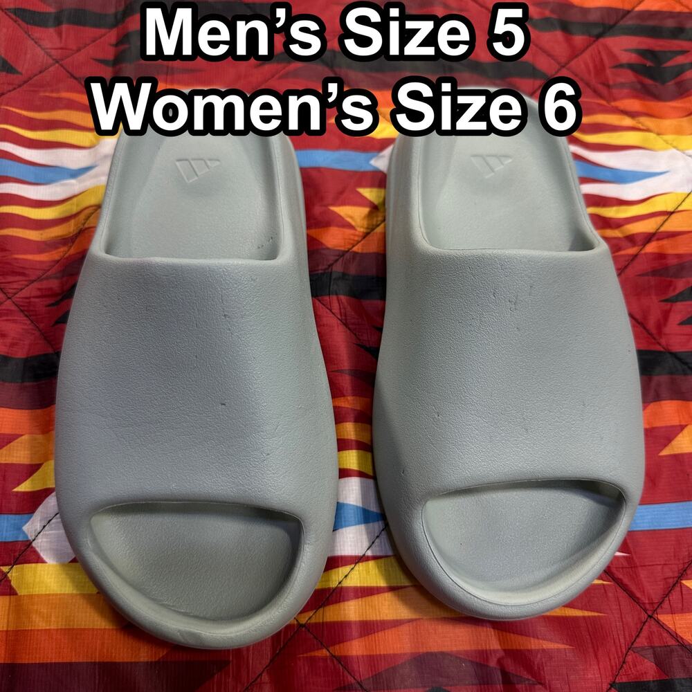 Adidas Yeezy Slide "Salt Grey" Men's Size 5 Women’s Size 6
